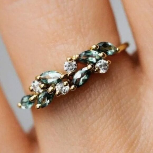 18k Gold Plated Green Leaf Diamond Ring - Picture 3 of 8